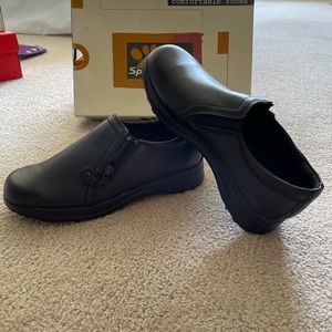 Women’s comfy shoes